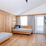 St. Joseph 4* 메이른호픈