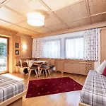St. Joseph 4* 메이른호픈