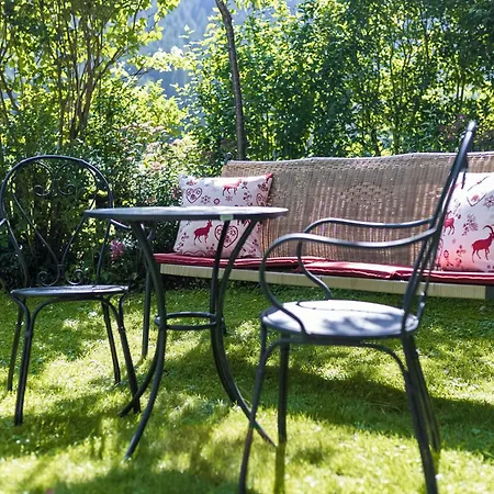 St. Joseph 公寓式酒店