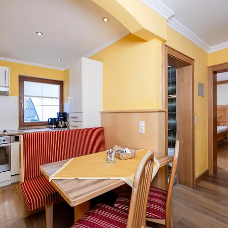 St. Joseph Aparthotel 4*