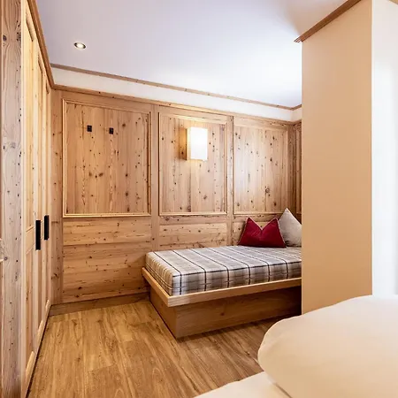 St. Joseph Aparthotel Mayrhofen