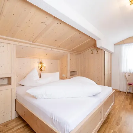 アパートホテル St. Joseph 4*
