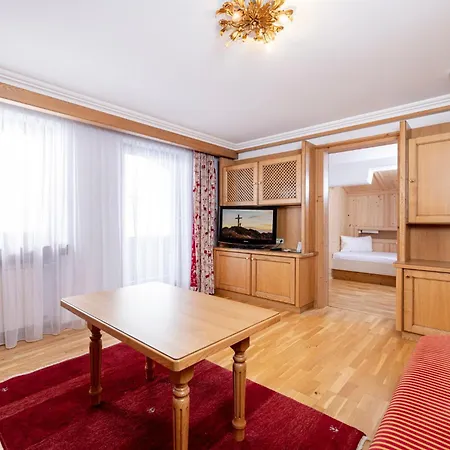 St. Joseph Aparthotel Mayrhofen