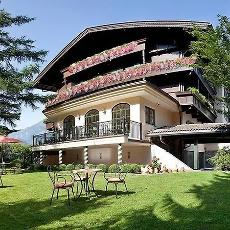 St. Joseph 公寓式酒店