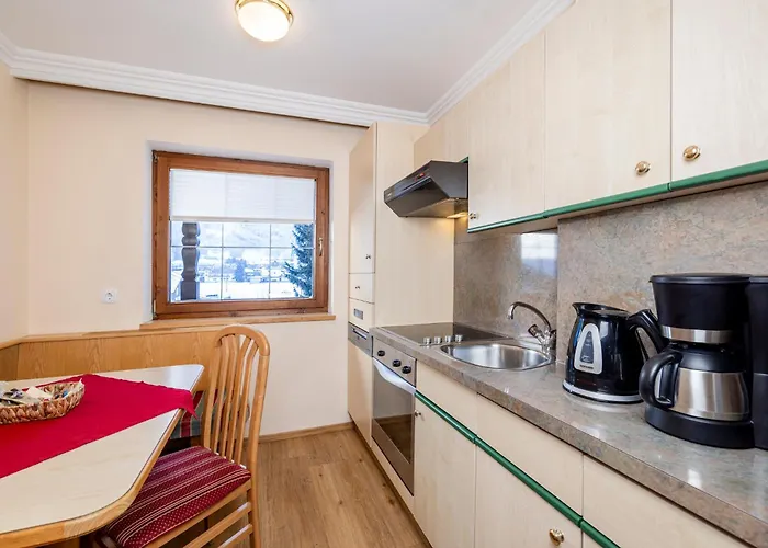 Landhaus St. Joseph Майрхофен