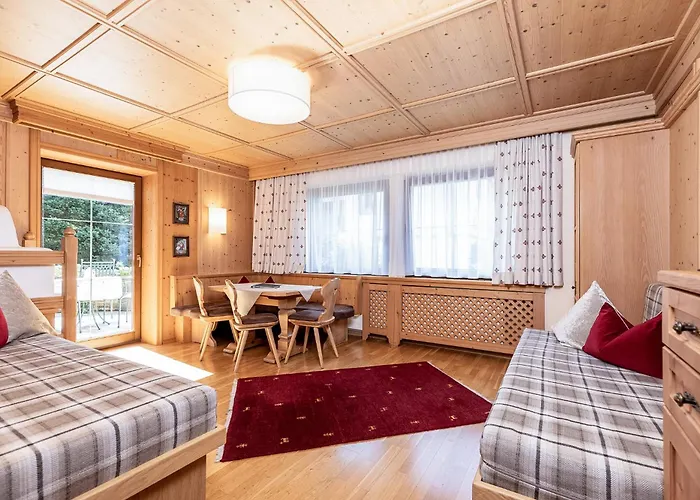 Landhaus St. Joseph 4* Майрхофен
