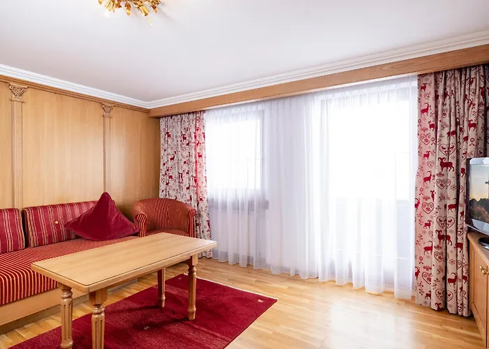 St. Joseph Apartahotel 4*